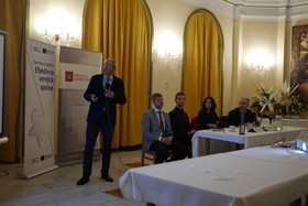01-palenik-uvodne-slovo konf-2019-11-zilina/01-palenik-uvodne-slovo